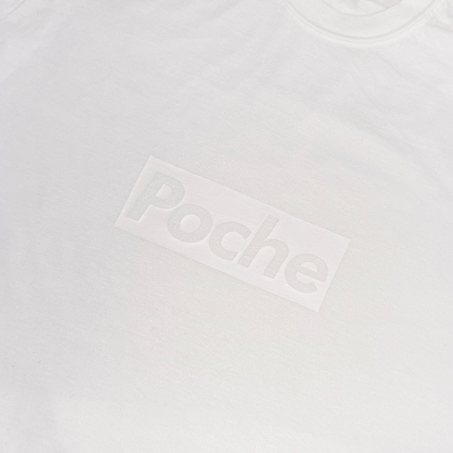 (White) POCHE - Tee